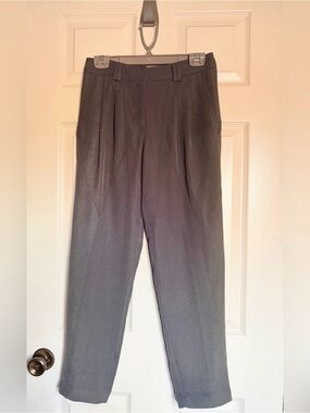 Judith & Charles Women's Gray Pleated Dress Pants | Sz 2